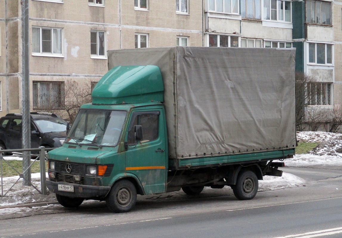 Ленинградская область, № У 418 МР 47 — Mercedes-Benz T1 '76-96