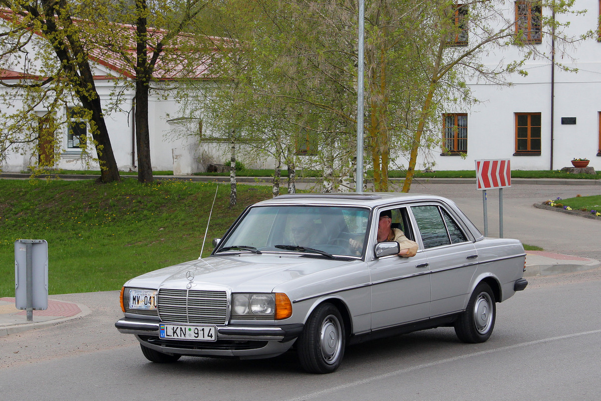 Литва, № LKN 914 — Mercedes-Benz (W123) '76-86; Литва — Mes važiuojame 2022