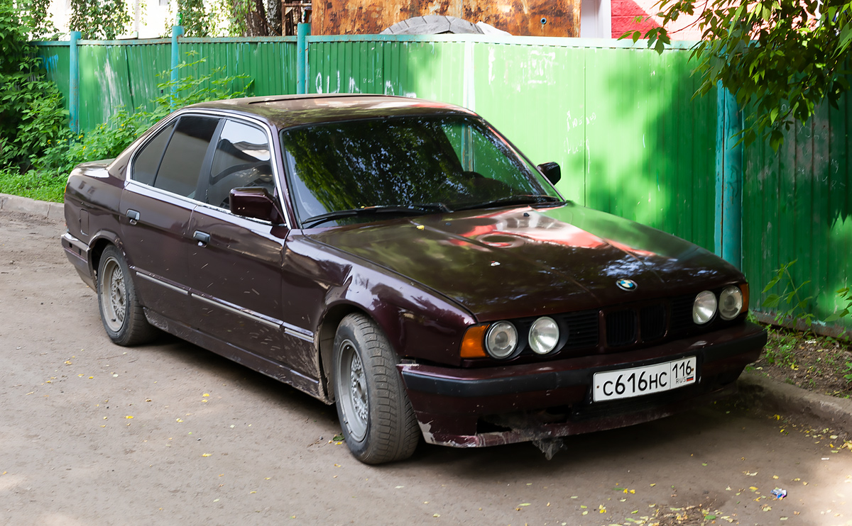 Татарстан, № С 616 НС 116 — BMW 5 Series (E34) '87-96