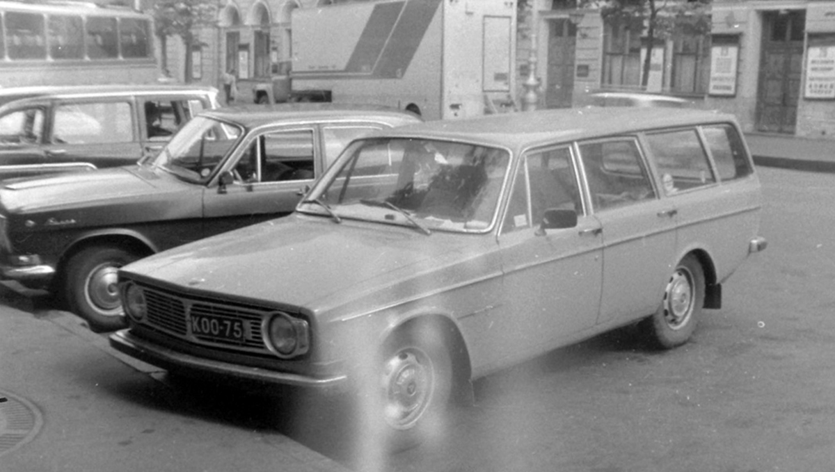 Финляндия, № KOO-75 — Volvo 140/142/144/145 '66-74; Санкт-Петербург — Иностранные легковые автомобили (1950 — 1980-е гг.)