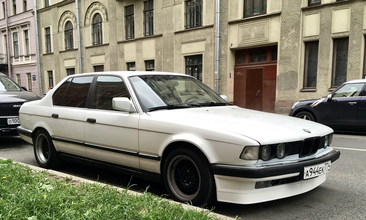 Челябинская область, № А 944 ЕК 774 — BMW 7 Series (E32) '86-94