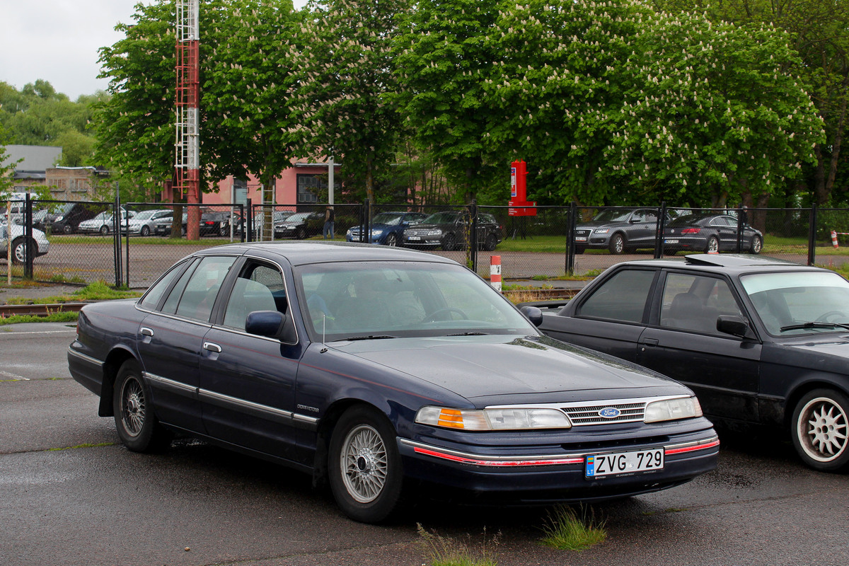 Литва, № ZVG 729 — Ford Crown Victoria '92-97; Литва — Retro mugė 2022