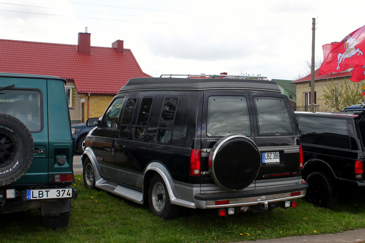 Литва, № LBZ 386 — Chevrolet Astro (1G) '85-94; Литва — Mes važiuojame 2022