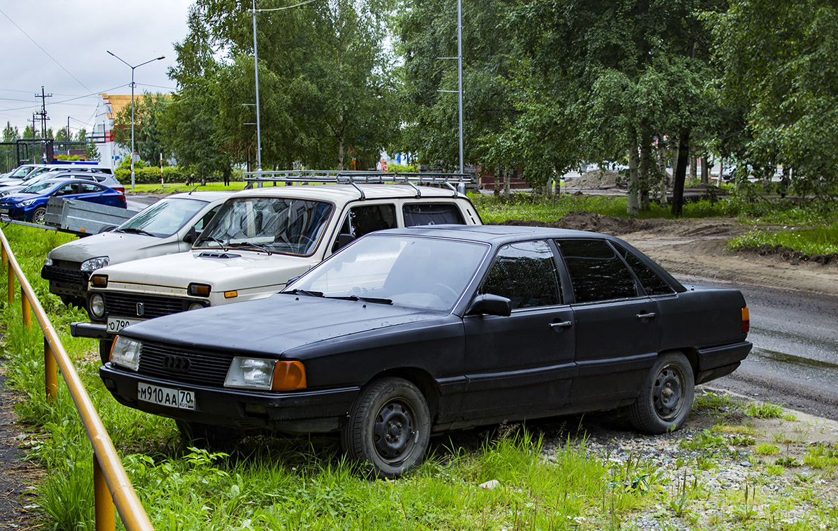 Tomsk region, # М 910 АА 70 — Audi 100 (C3) '82-91