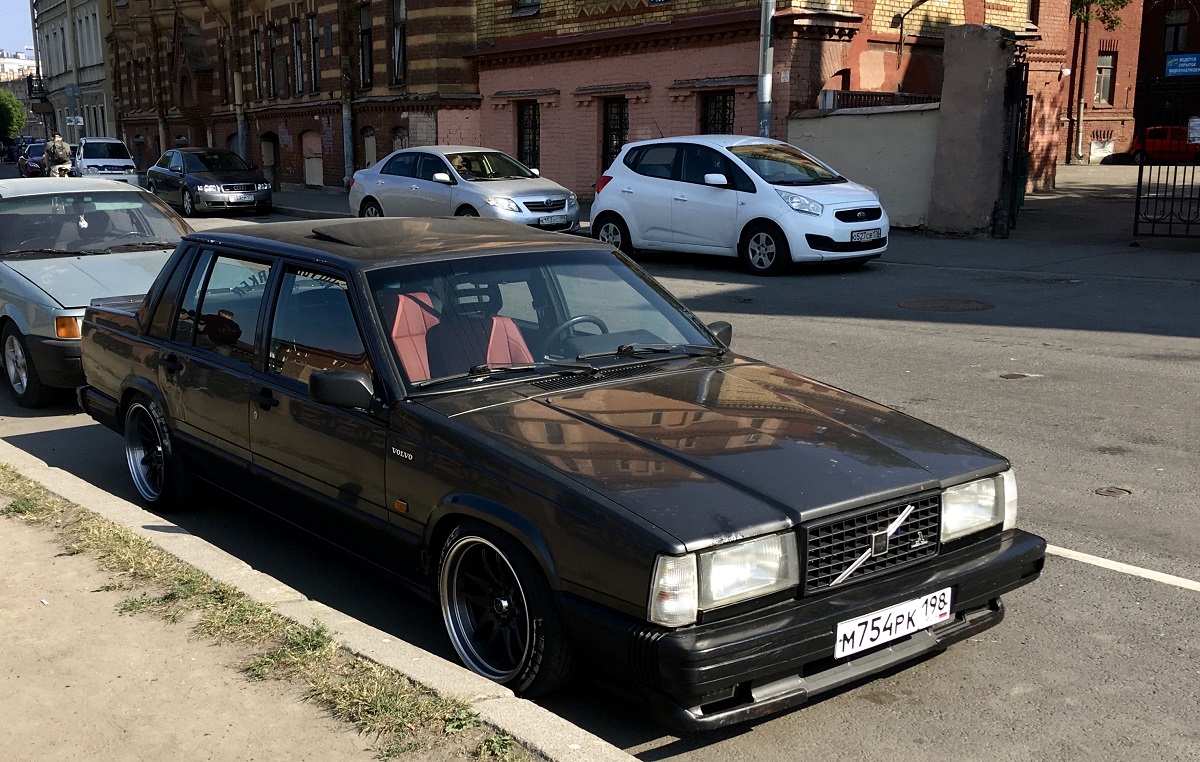 Санкт-Петербург, № М 754 РК 198 — Volvo 740 '84-92