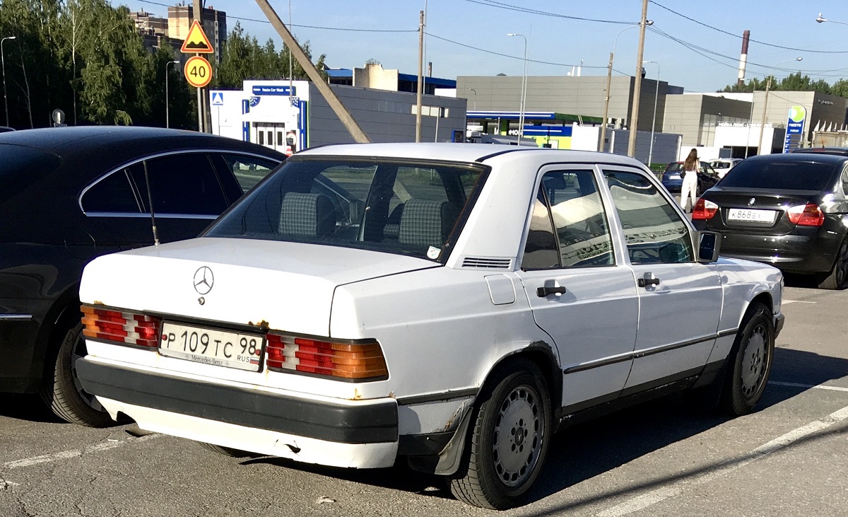 Санкт-Петербург, № Р 109 ТС 98 — Mercedes-Benz 190 (W201) '82-93