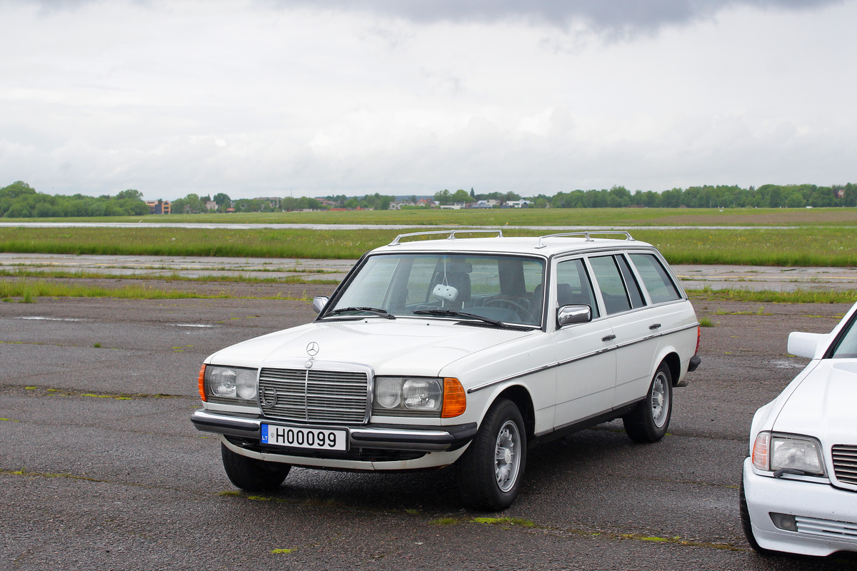 Литва, № H00099 — Mercedes-Benz (S123) '78-86; Литва — Retro mugė 2022