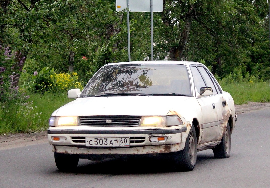 Псковская область, № С 303 АТ 60 — Toyota Corona (T170) '87-93