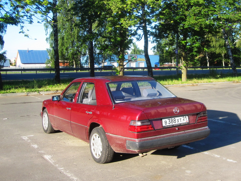 Чувашия, № В 388 ХТ 21 — Mercedes-Benz (W124) '84-96