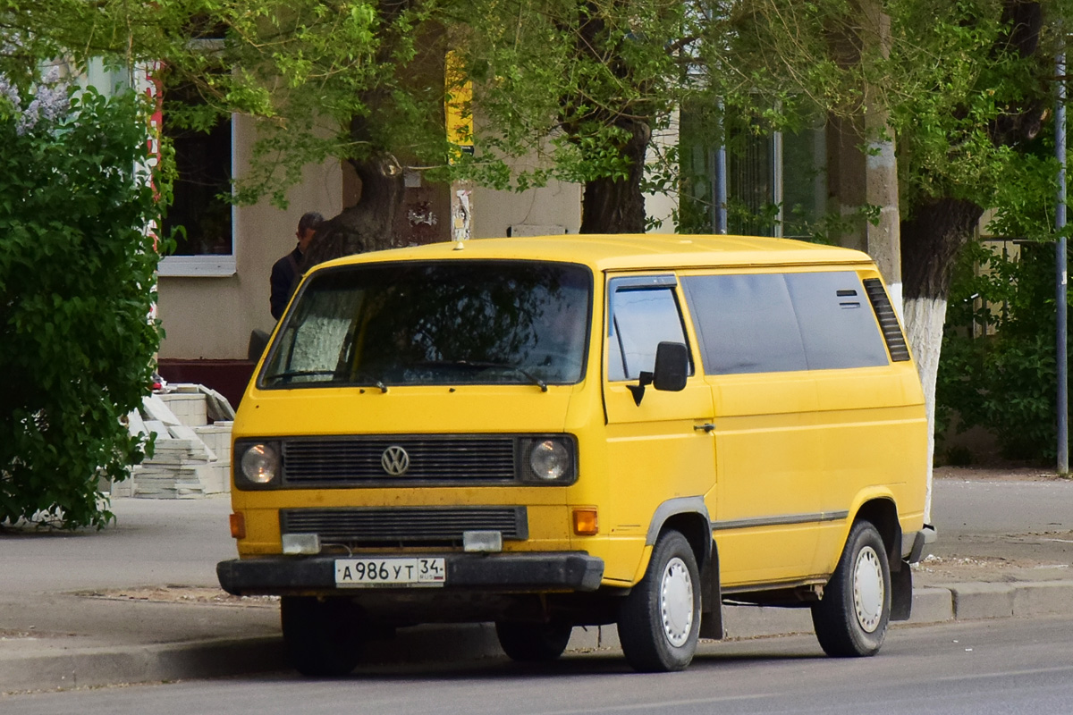 Волгоградская область, № А 986 УТ 34 — Volkswagen Typ 2 (Т3) '79-92