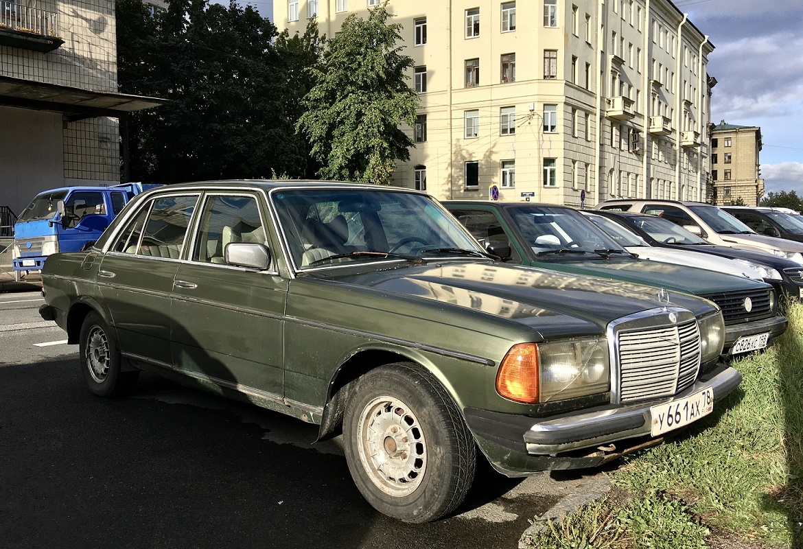 Санкт-Петербург, № У 661 АХ 78 — Mercedes-Benz (W123) '76-86