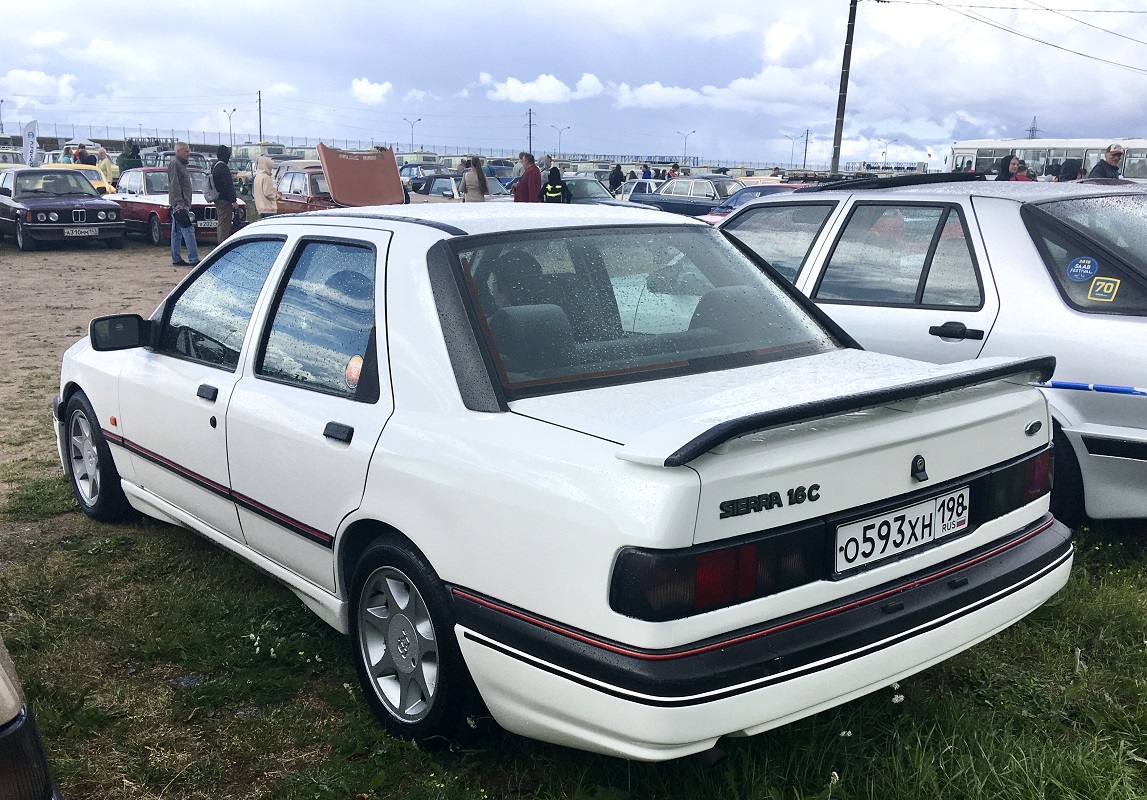 Санкт-Петербург, № О 593 ХН 198 — Ford Sierra MkII '87-93; Санкт-Петербург — Фестиваль ретротехники "Фортуна"