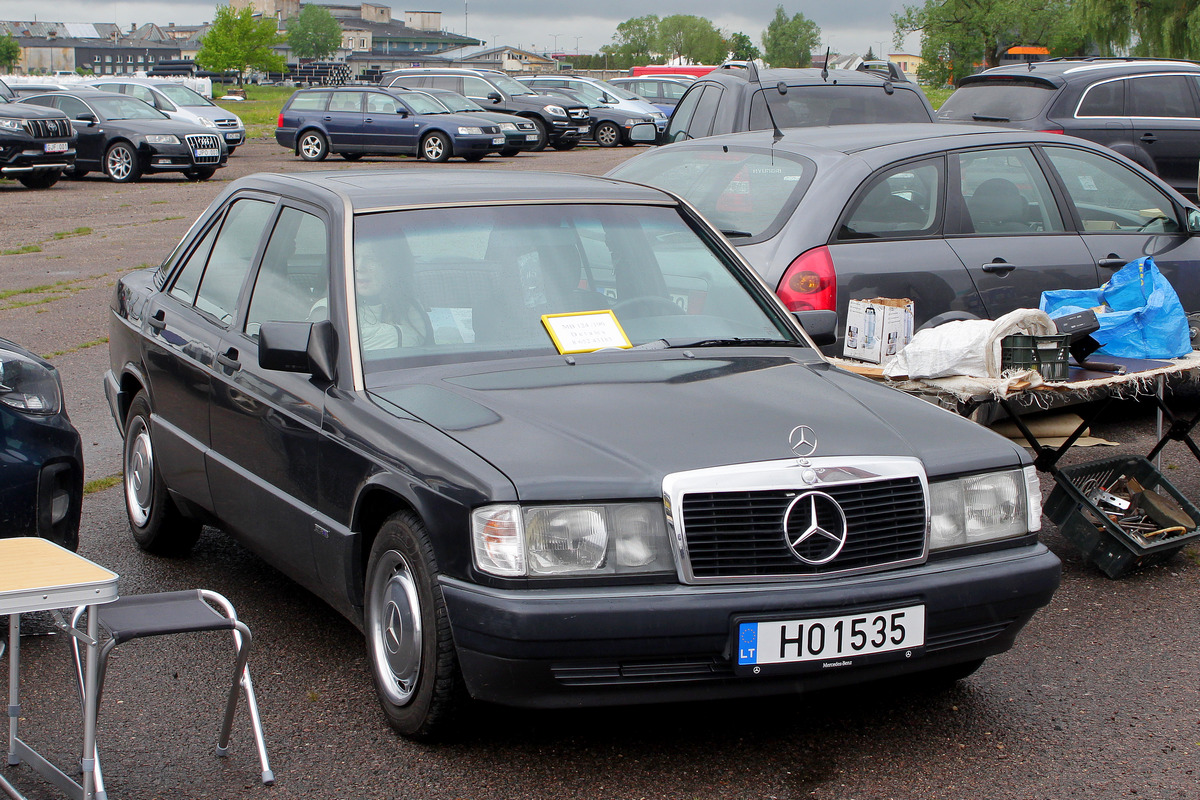 Литва, № H01535 — Mercedes-Benz (W201) '82-93; Литва — Retro mugė 2022