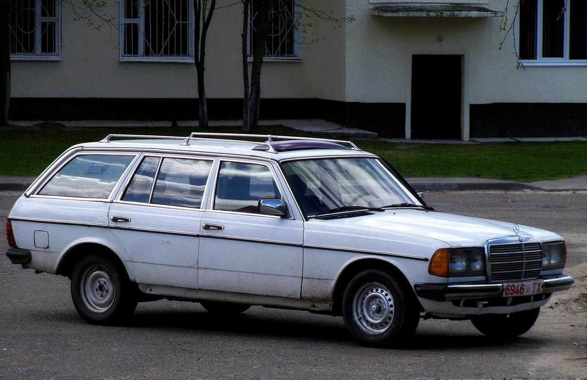 Могилёвская область, № 6946 ТХ — Mercedes-Benz (S123) '78-86