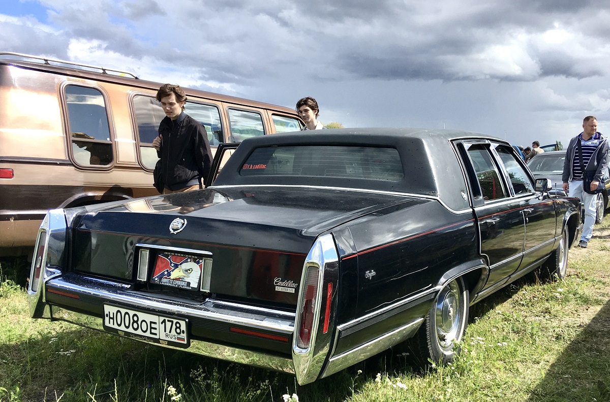 Санкт-Петербург, № Н 008 ОЕ 178 — Cadillac Fleetwood (1G) '85-93; Санкт-Петербург — Фестиваль ретротехники "Фортуна"