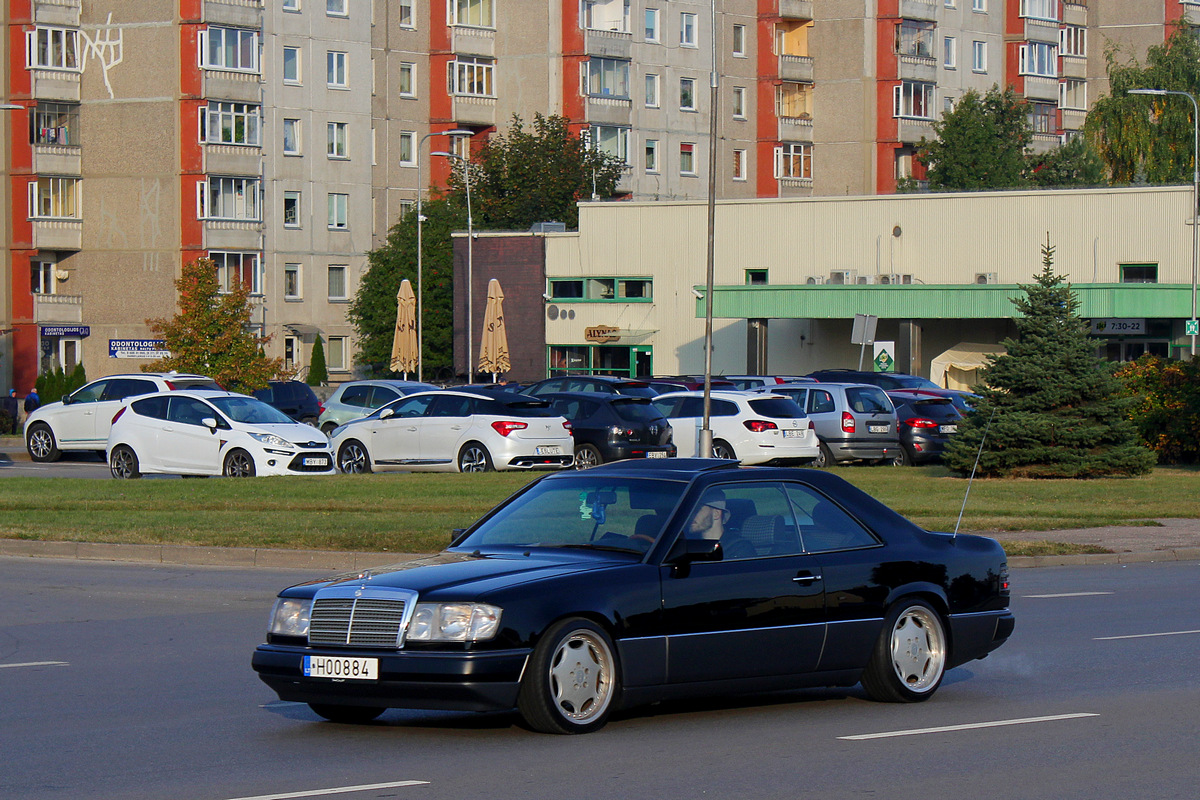 Литва, № H00884 — Mercedes-Benz (C124) '87-96