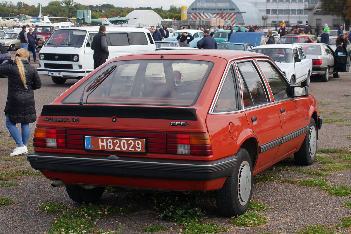 Литва, № H82029 — Opel Ascona (C) '81-88; Литва — Retro mugė 2022 ruduo