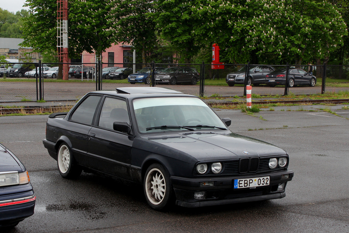 Литва, № EBP 032 — BMW 3 Series (E30) '82-94; Литва — Retro mugė 2022