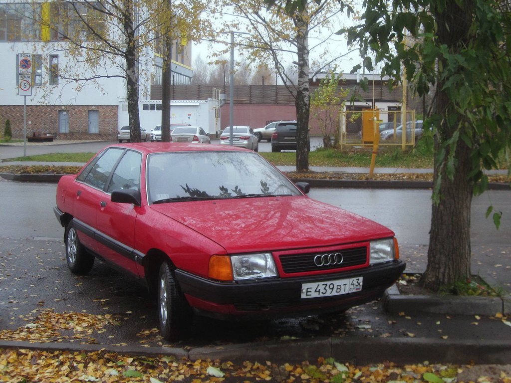 Кировская область, № Е 439 ВТ 43 — Audi 100 (C3) '82-91