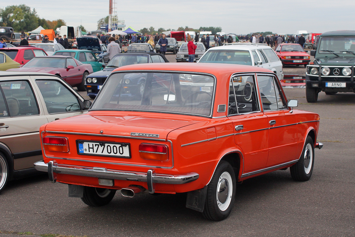 Литва, № H77000 — ВАЗ-2103 '72-84; Литва — Retro mugė 2022 ruduo