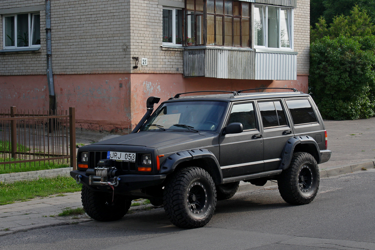 Литва, № JRJ 053 — Jeep Cherokee (XJ) '84-01