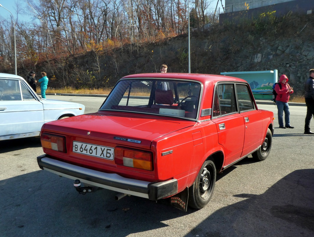 Приморский край, № В 6461 ХБ — ВАЗ-2105 '80-88; Приморский край — Автомобили с советскими номерами; Приморский край — Встречи клуба ретро и тюнинговых автомобилей «Иноходец»