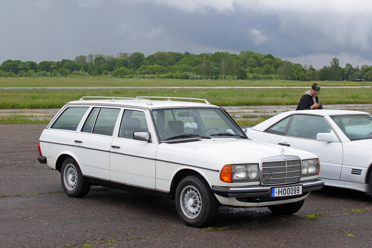 Литва, № H00099 — Mercedes-Benz (S123) '77-86; Литва — Retro mugė 2022