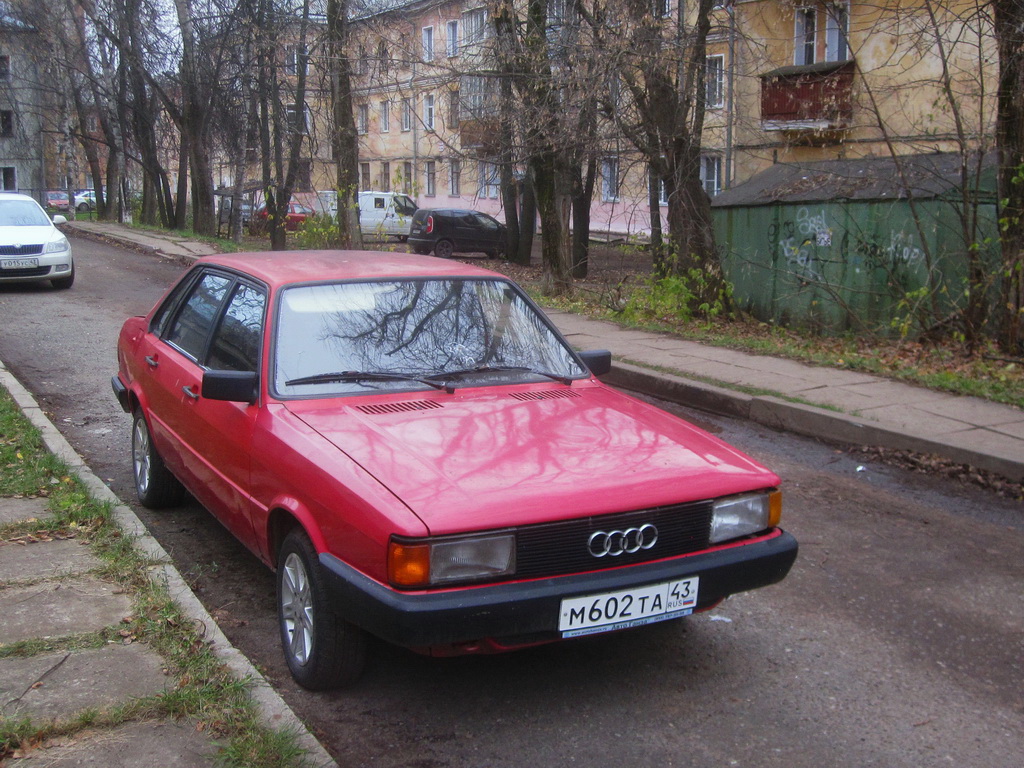 Кировская область, № М 602 ТА 43 — Audi 80 (B2) '78-86