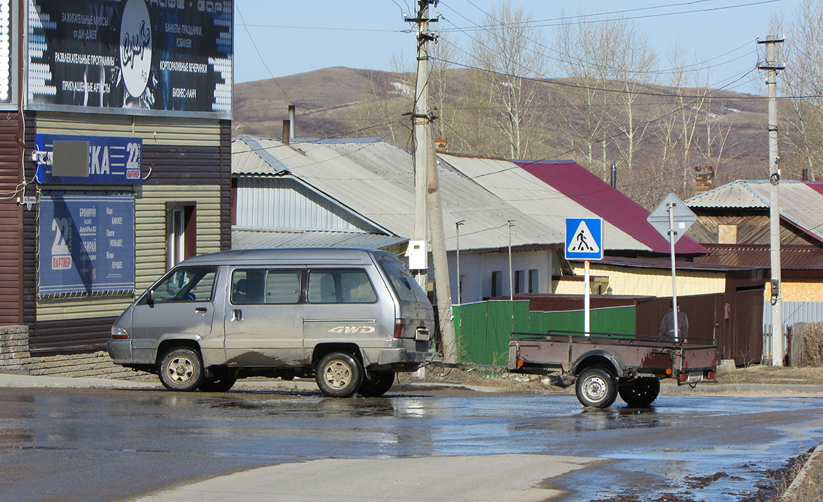 Алтайский край, № С 848 НВ 22 — Toyota TownAce '86–99