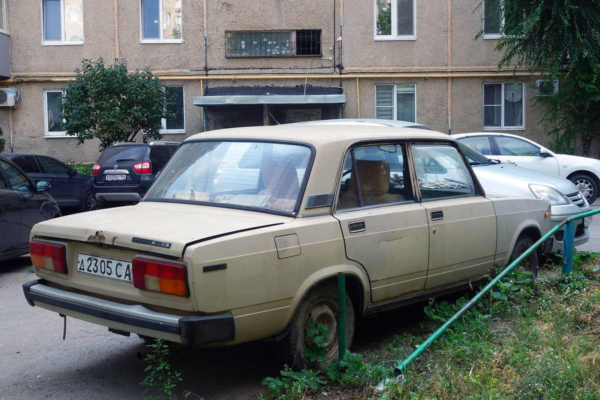 Саратовская область, № Д 2305 СА — ВАЗ-2105 '80-88