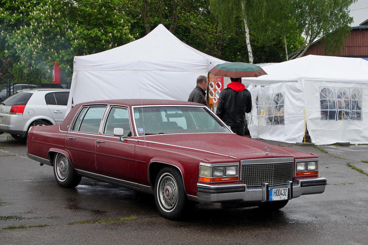 Литва, № H00432 — Cadillac Brougham '90-92; Литва — Retro mugė 2022