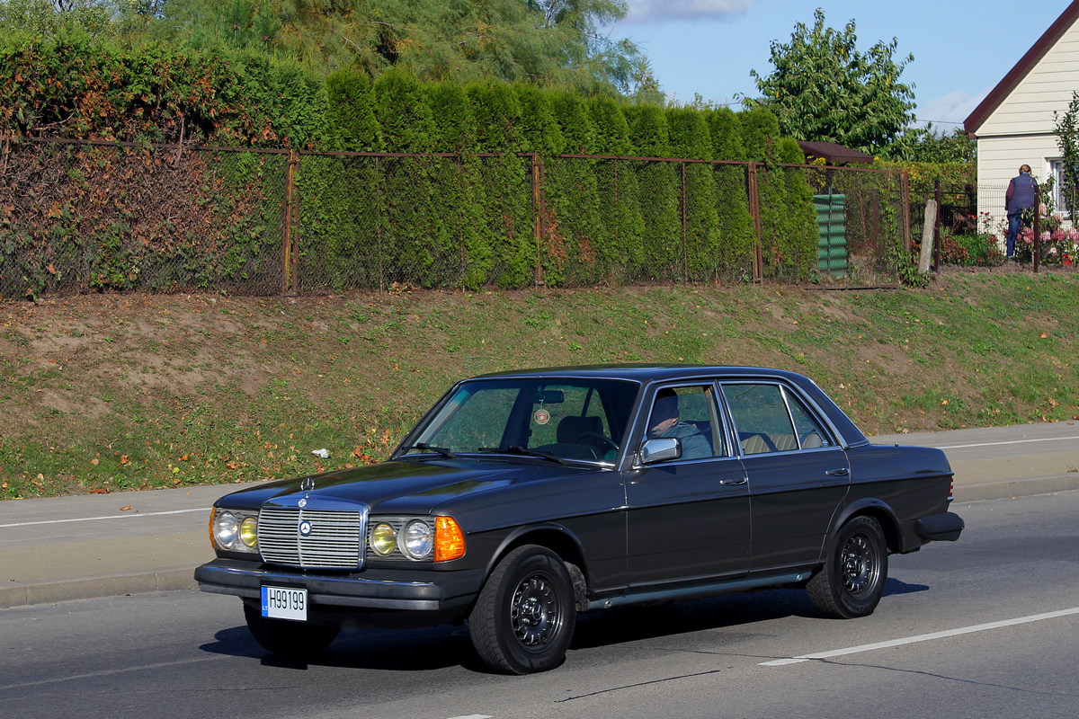 Литва, № H99199 — Mercedes-Benz (W123) '76-86