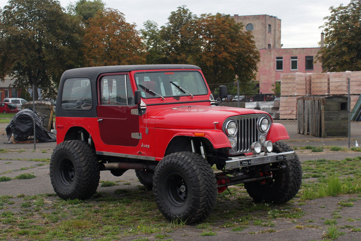 Литва, № QNO-967 — Jeep CJ-8 '81-86; Литва — Retro mugė 2022 ruduo