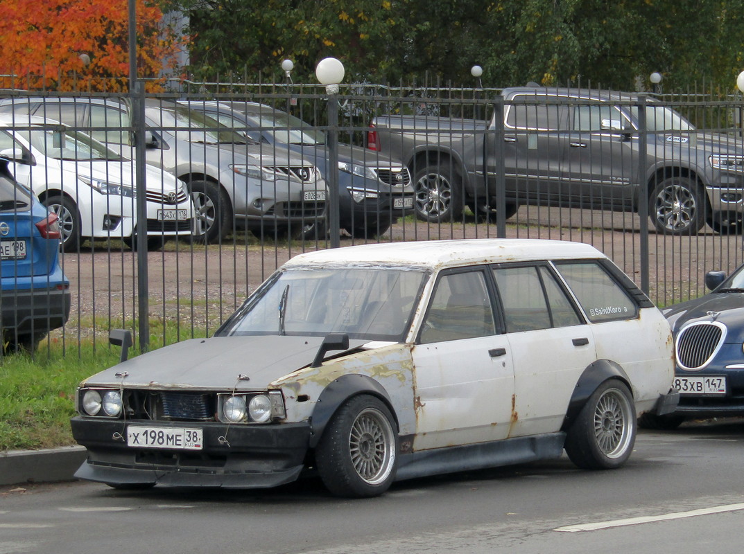 Иркутская область, № Х 198 МЕ 38 — Toyota Corolla (E70) '79-87