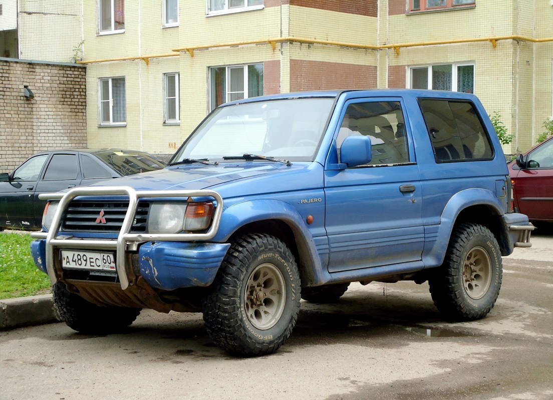 Псковская область, № А 489 ЕС 60 — Mitsubishi Pajero (2G) '91-97