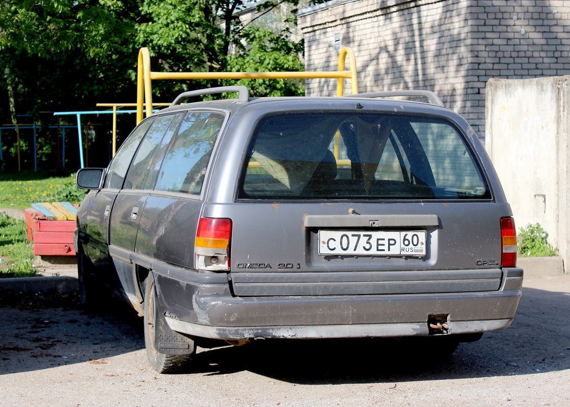 Псковская область, № С 073 ЕР 60 — Opel Omega (A) '86–94