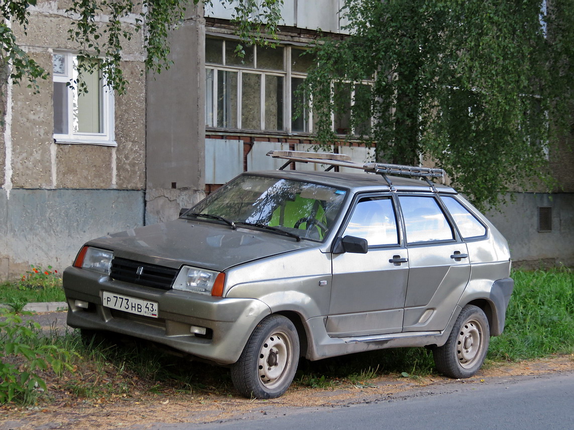 Kirov region, # Р 773 НВ 43 — VAZ Tarzan-1 '97-03