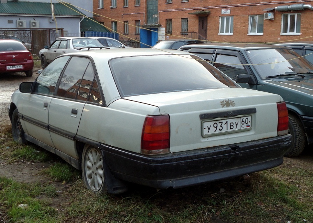 Псковская область, № У 931 ВУ 60 — Opel Omega (A) '86–94