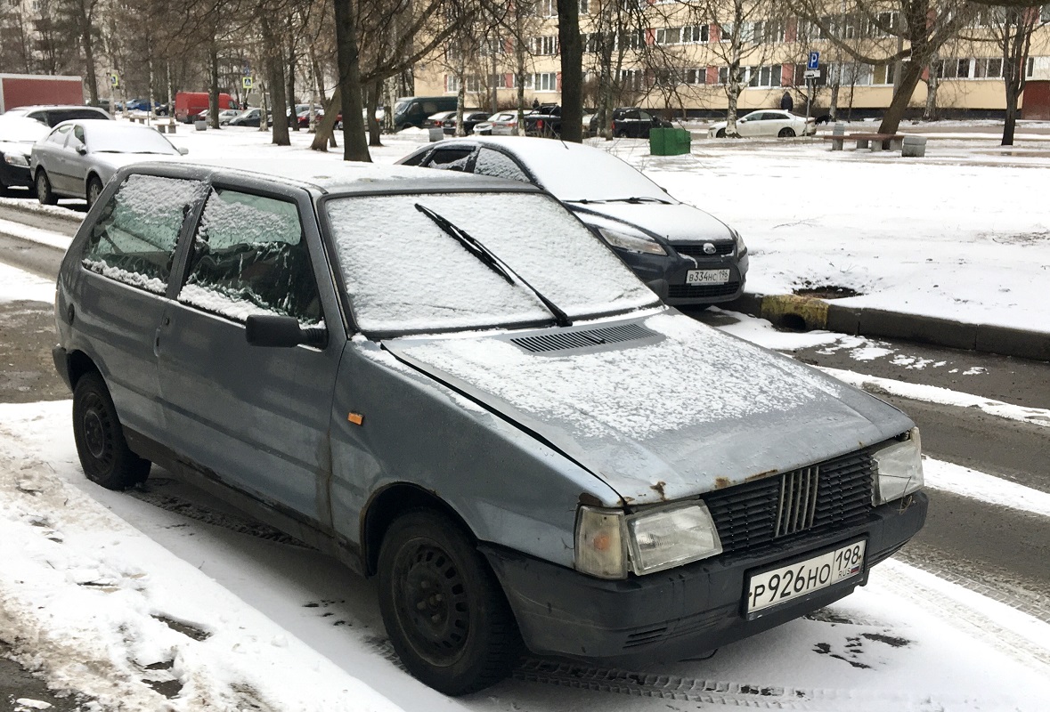 Санкт-Петербург, № Р 926 НО 198 — FIAT Uno '83-89