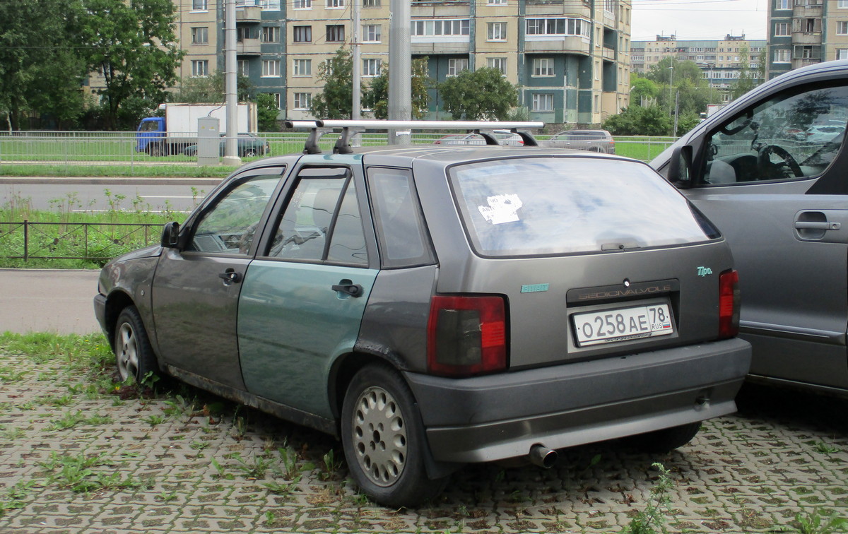 Санкт-Петербург, № О 258 АЕ 78 — FIAT Tipo '88-95