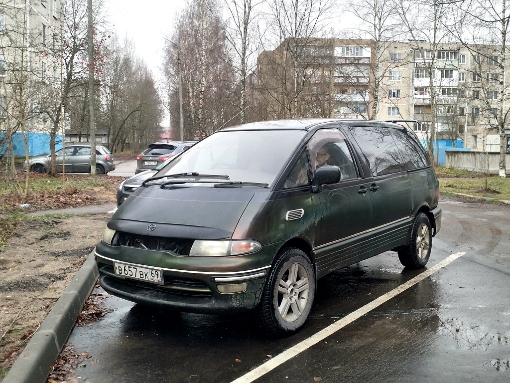 Тверская область, № В 657 ВК 69 — Toyota Estima Lucida '92–99