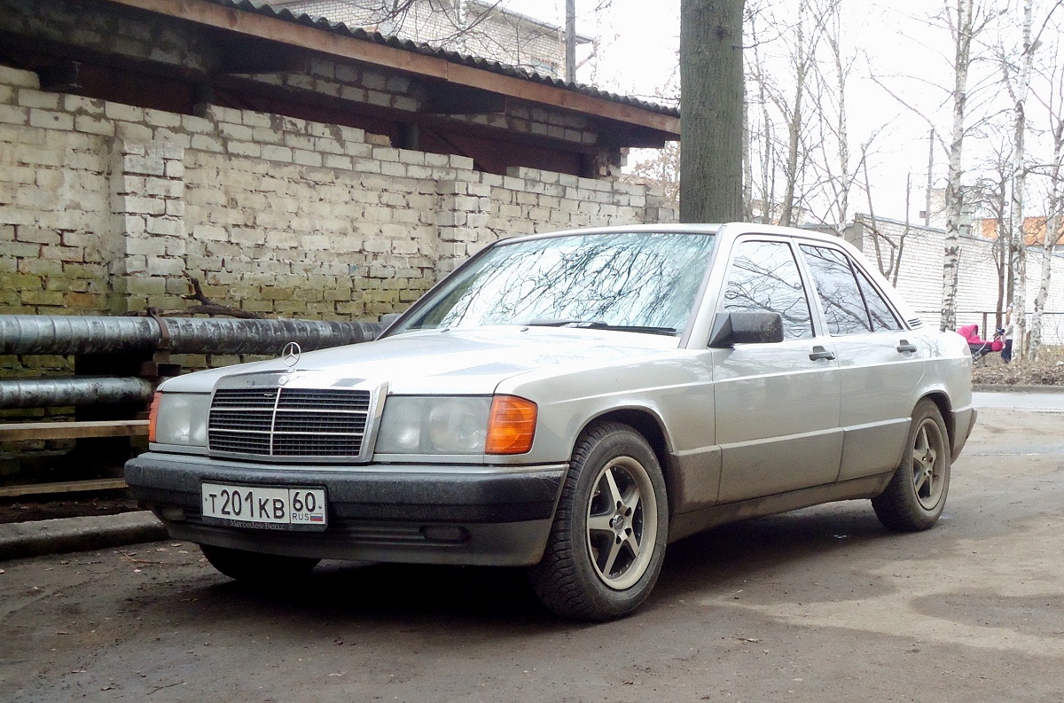 Псковская область, № Т 201 КВ 60 — Mercedes-Benz 190 (W201) '82-93