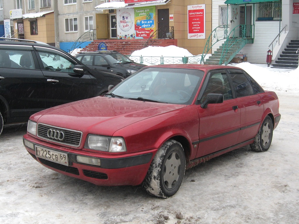 Тверская область, № У 225 СВ 69 — Audi 80 (B4) '91-96