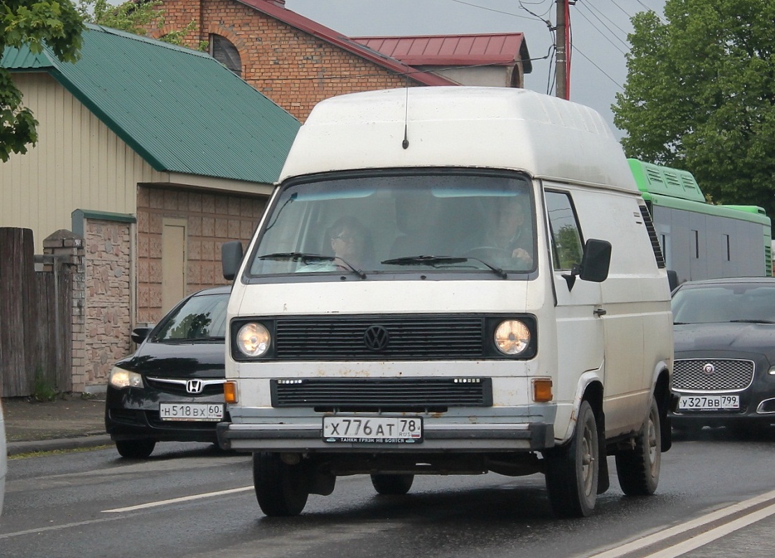 Псковская область, № Х 776 АТ 78 — Volkswagen Typ 2 (Т3) '79-92