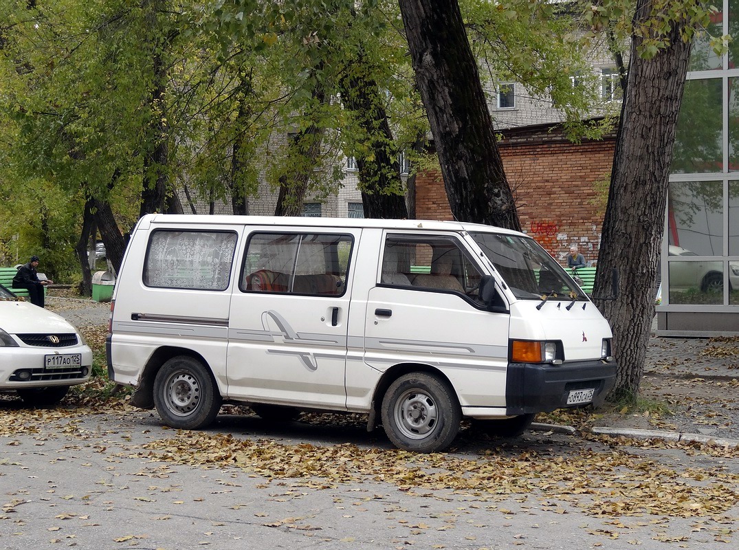 Приморский край, № О 893 СА 25 — Mitsubishi Delica (3G) '86-99
