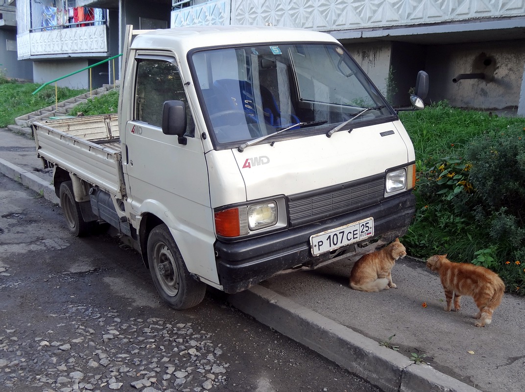 Приморский край, № Р 107 СЕ 25 — Mazda Bongo (3G) '83-99