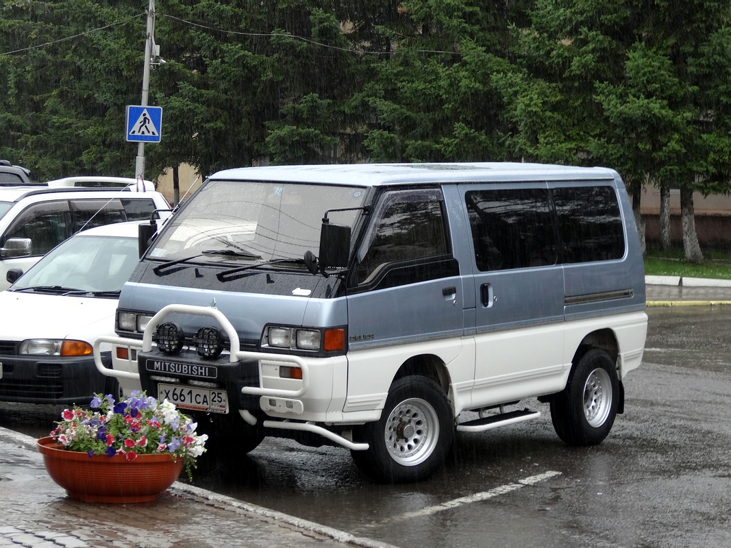 Приморский край, № Х 661 СА 25 — Mitsubishi Delica (3G) '86-99