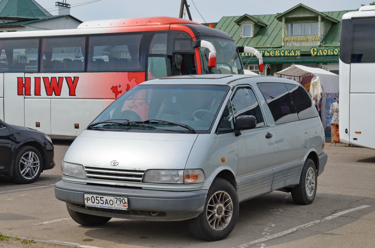 Московская область, № Р 055 АО 790 — Toyota Previa '90-00