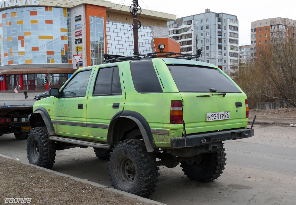 Архангельская область, № Н 921 ТР 29 — Opel Frontera (A) '91-98