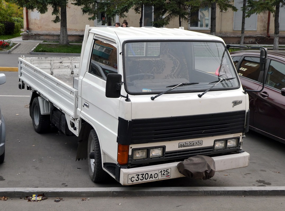 Приморский край, № С 330 АО 125 — Mazda Titan (3G) '89-95